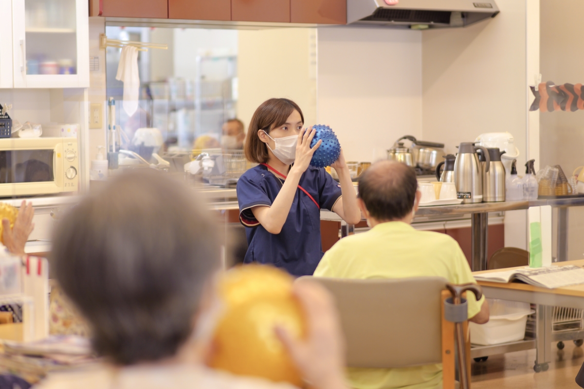 デイサービス笑顔いちばん 岐阜店 リハビリの様子